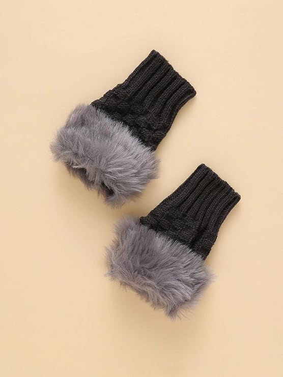 Fur Gloves Pair (Random Color)