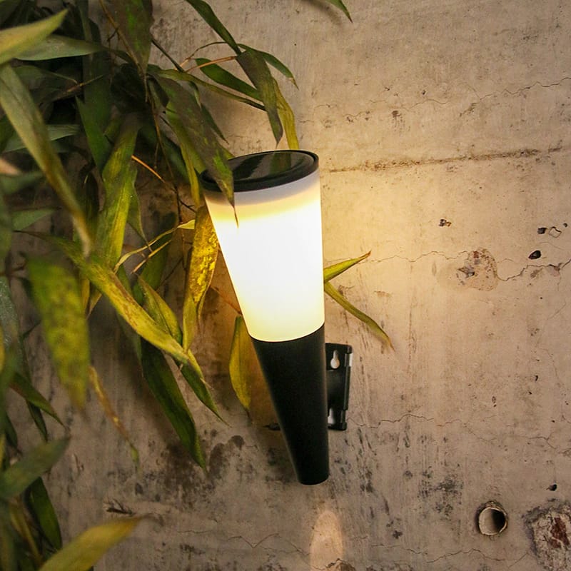 Solar Cone Lamp